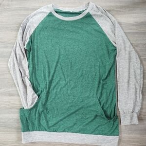 Bloomchic | Green/Gray Raglan Long Sleeve Top